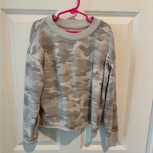 Girls Camo Long Sleeve Crew Sweatshirt